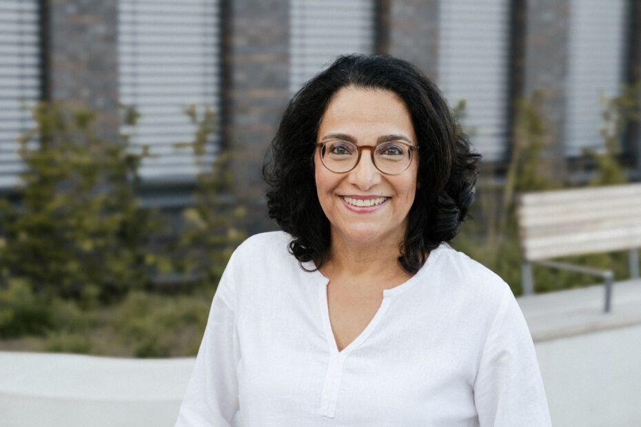 Innere Medizin und Naturheilverfahren in Poppenbüttel im Alster_Ärztin Dr. Apama Haskan