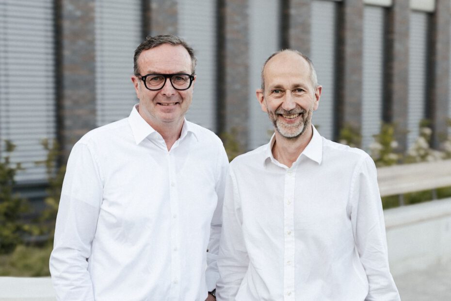 Ärzte für Mund-, Kiefer- und Gesichtschirurgie_Dr. Flinzberg und Dr. Lenard